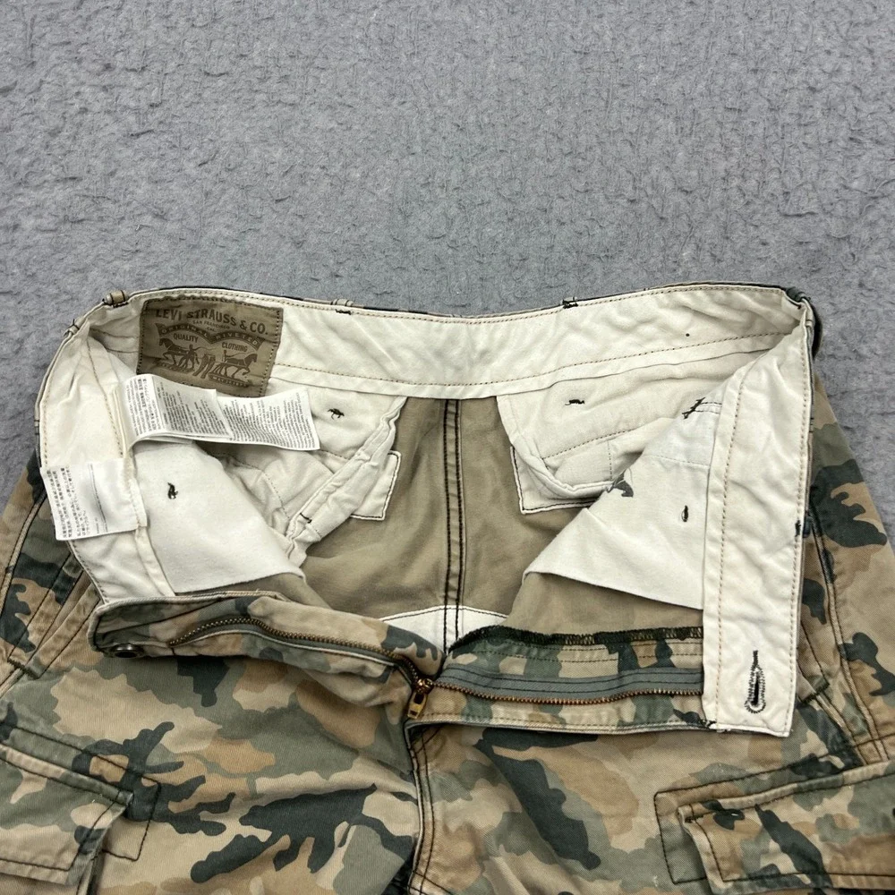 Levi's Ace Cargo I Pants Men's 32x30* Camo Twill Spec White Tab Relaxed 12462‎